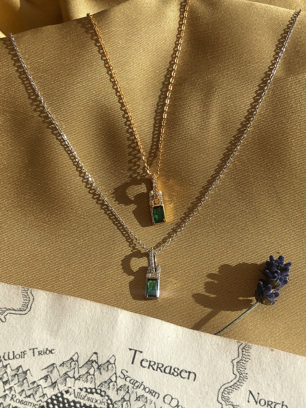 Pine & Snow Necklace