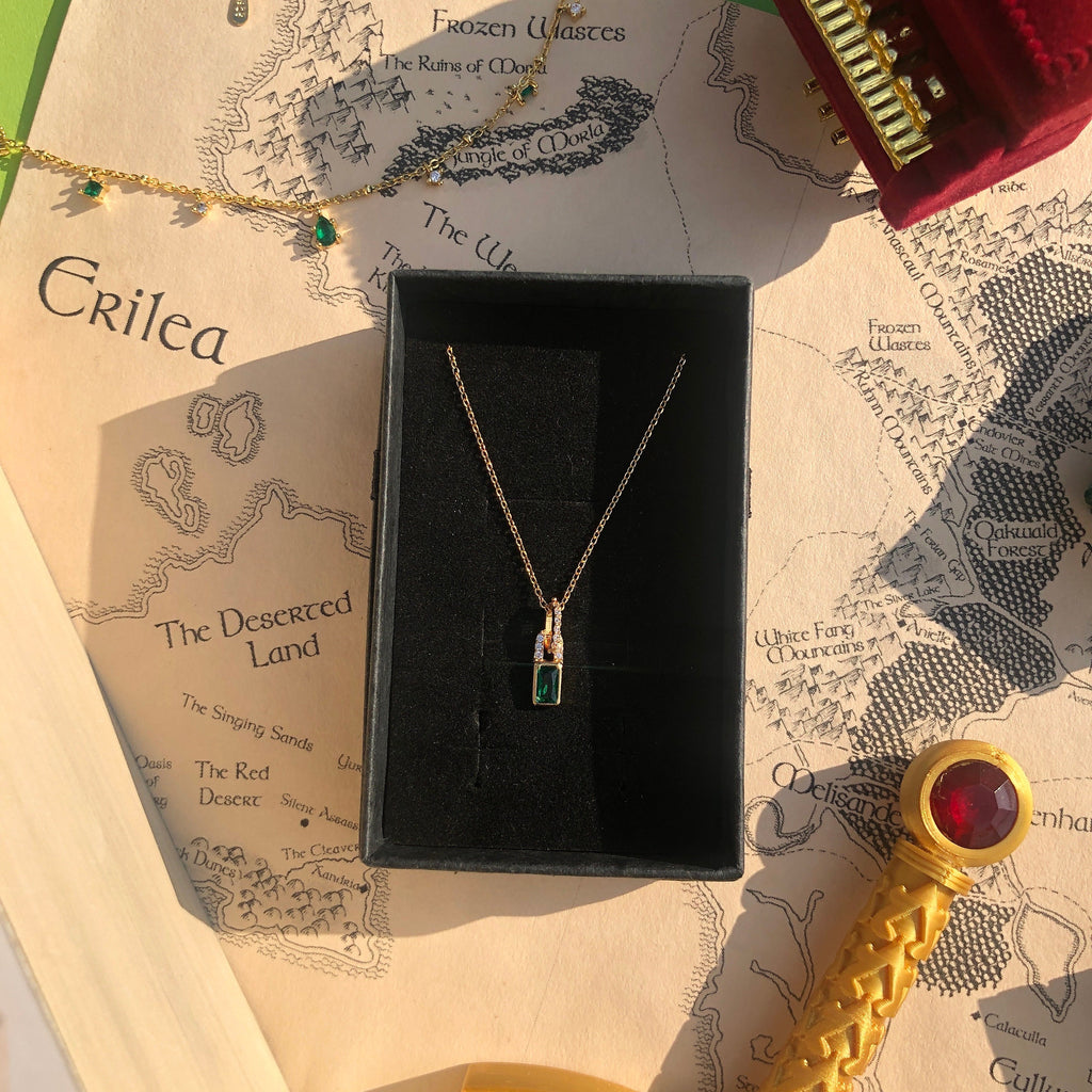 Pine & Snow Necklace