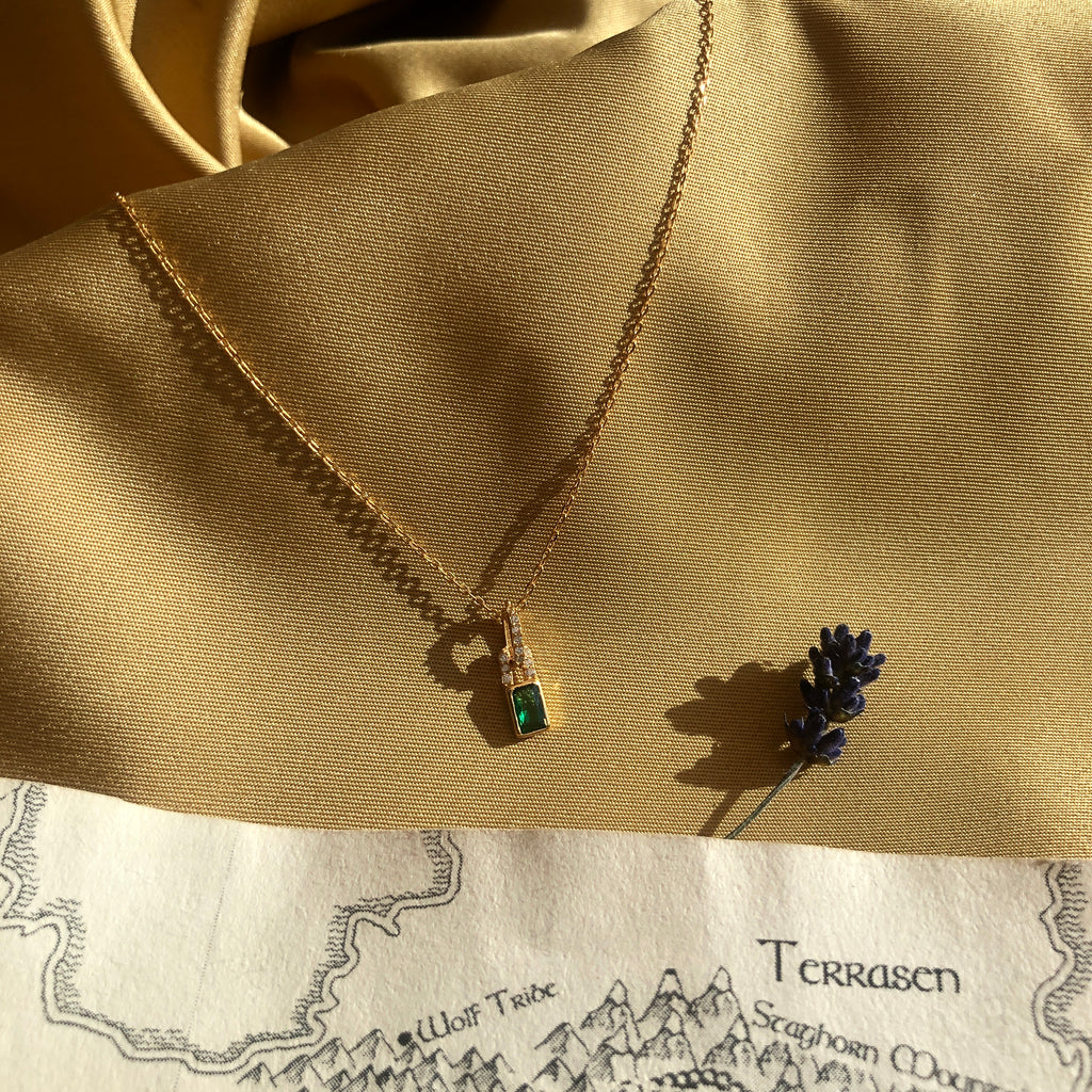 Pine & Snow Necklace