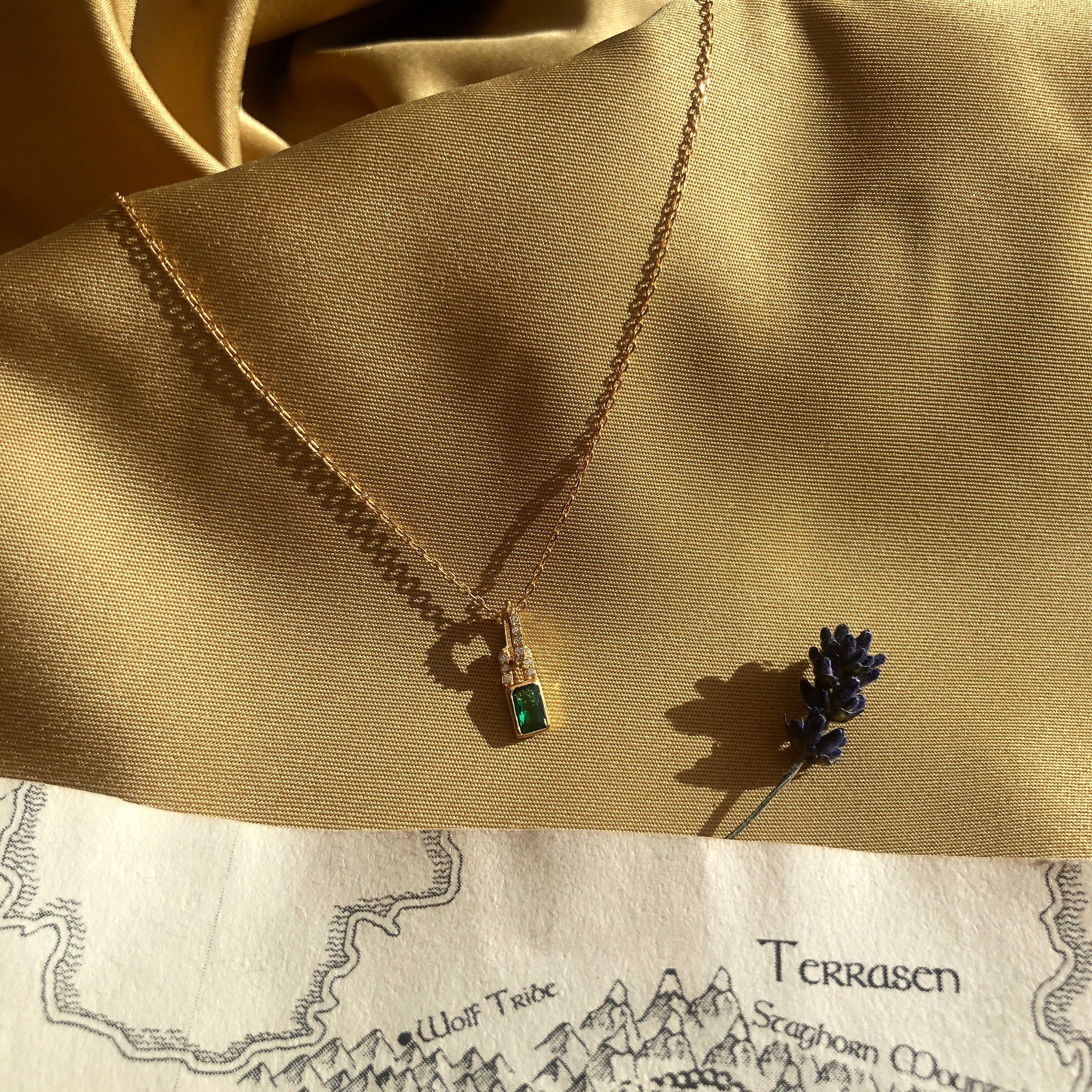 Pine & Snow Necklace