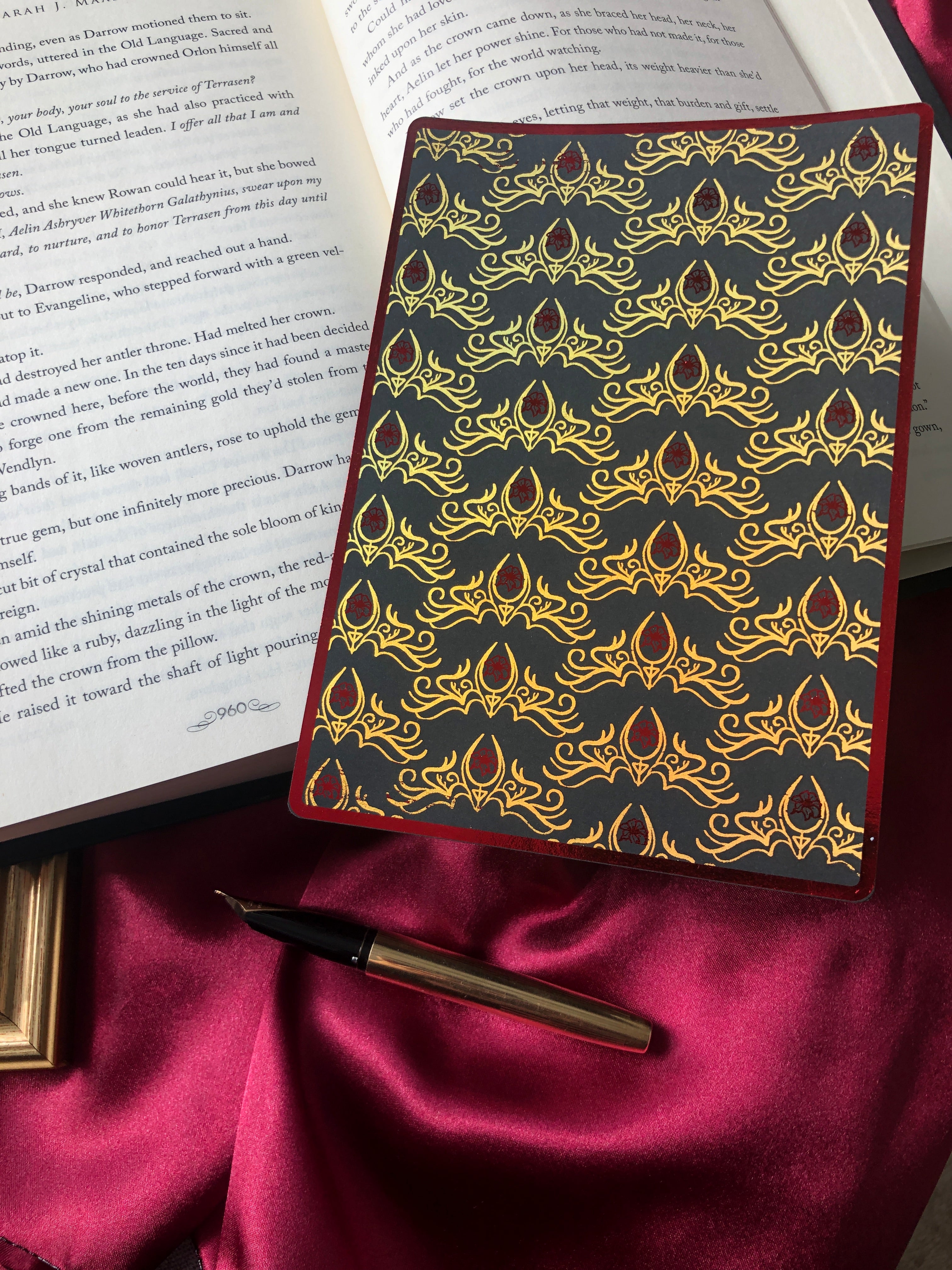 Wildfire Queen E-Reader Insert