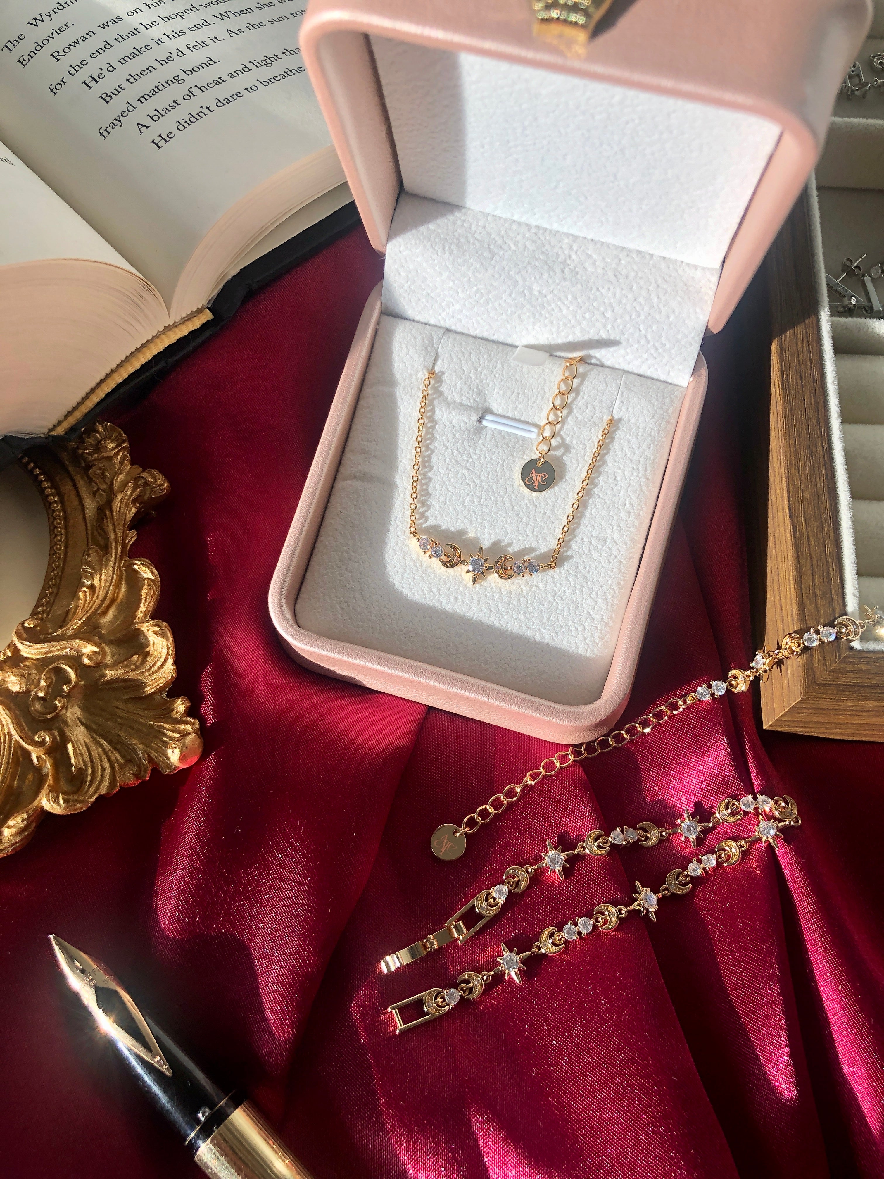 Lady of Night Necklace