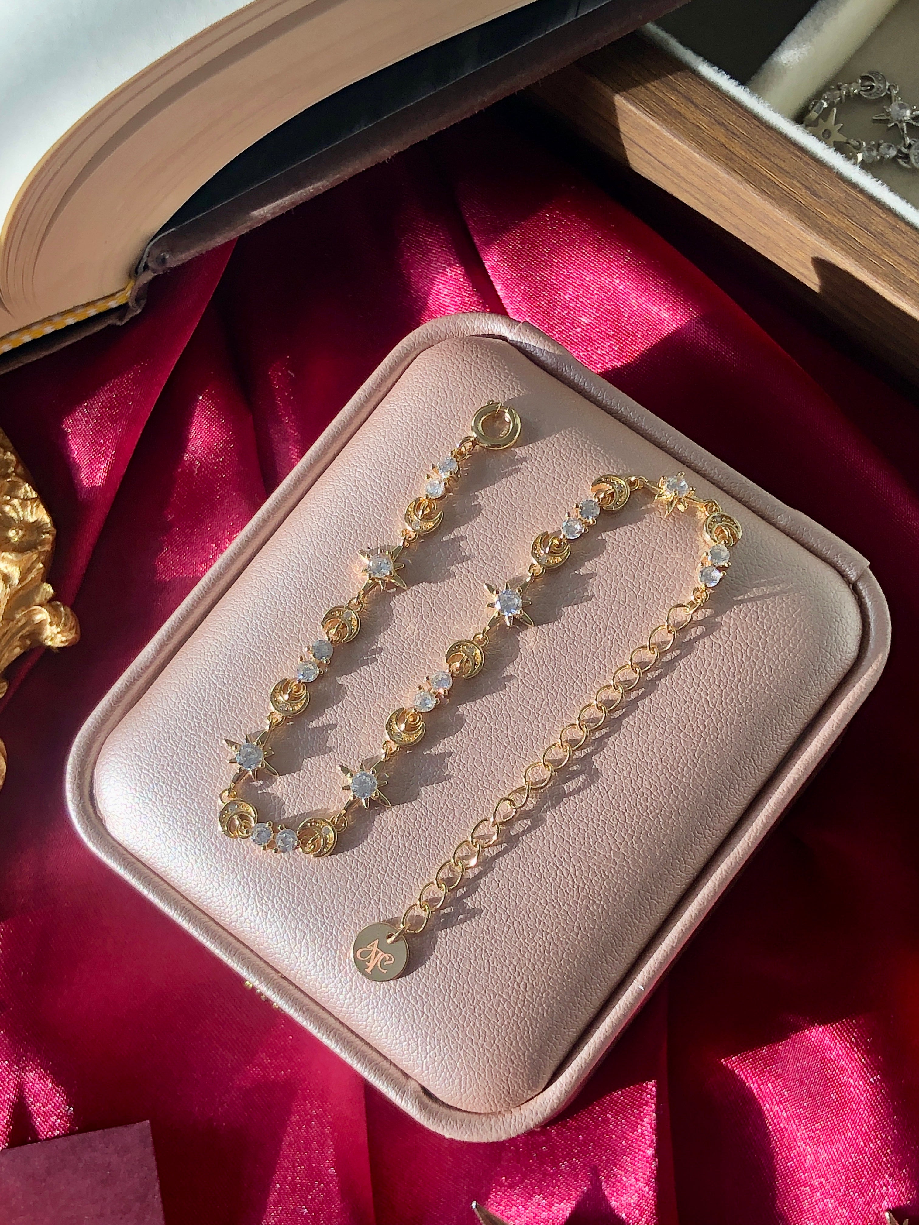 Lady of Night Bracelet