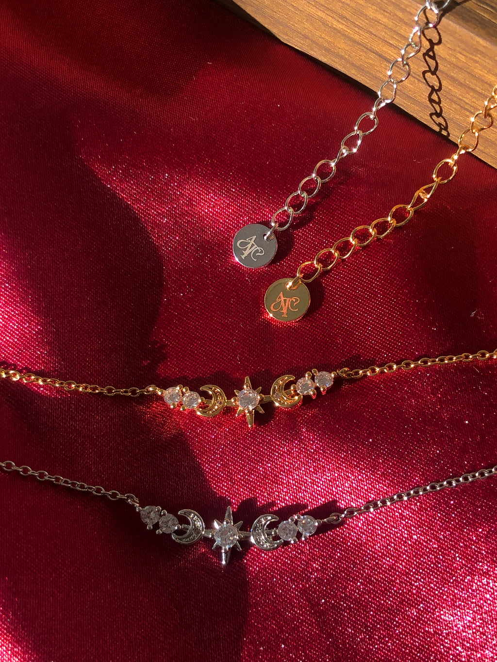 Lady of Night Necklace